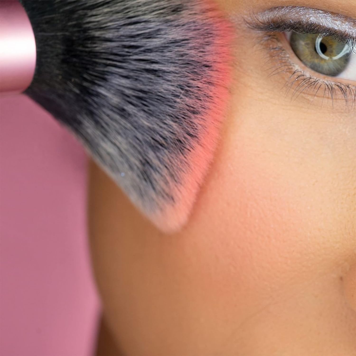 Comparatif des meilleurs pinceaux de maquillage Real Techniques